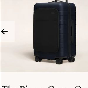 ISO: Away Bigger Carry-on Expandable with pocket if poss, black in EUC or NWOT